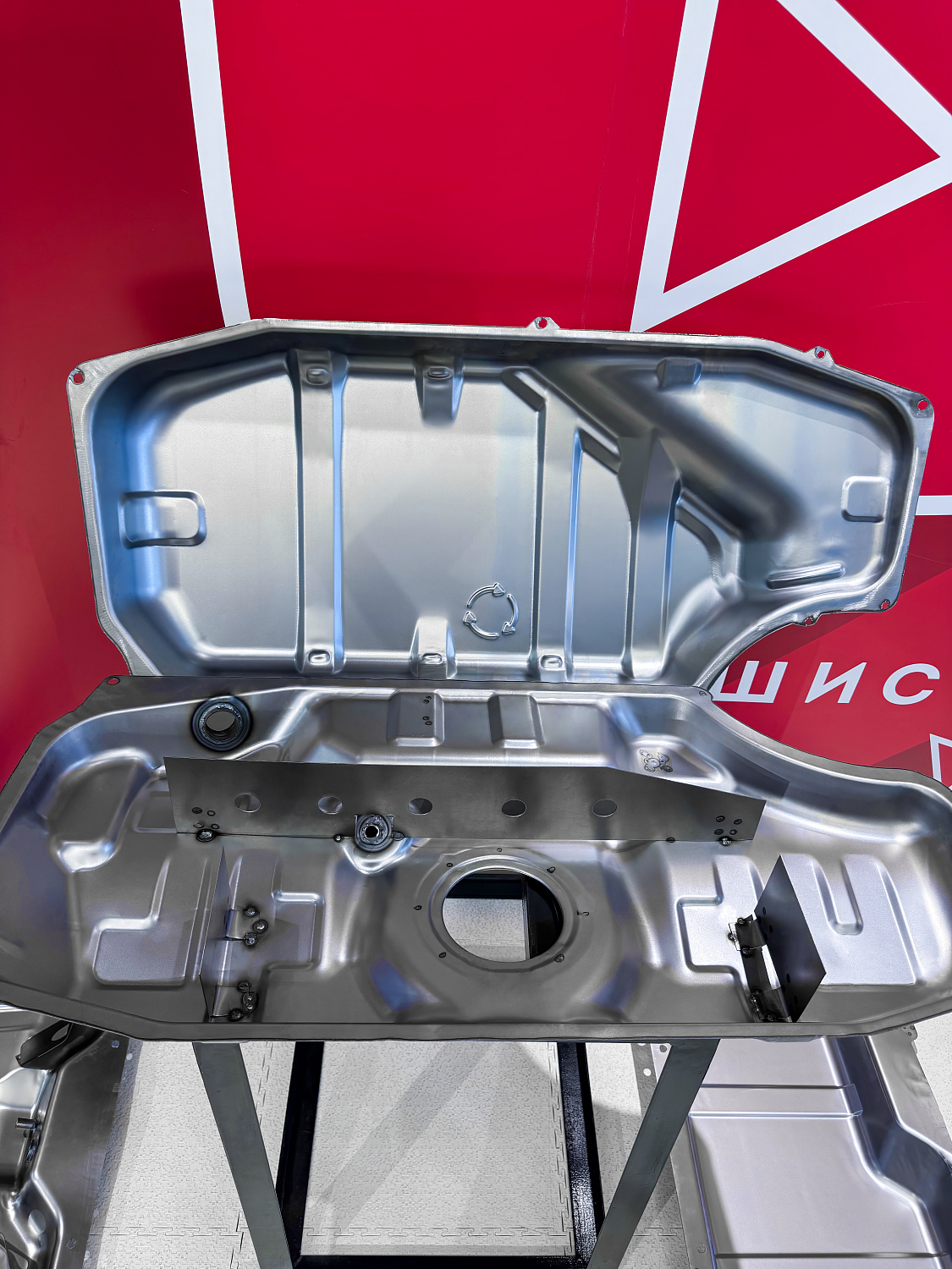 Топливный бак Hyundai Solaris (Бензин), 2011 г.в. (антикоррозия)